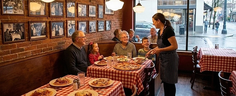 What Makes DeNicola's Italian Restaurant a Go-To Spot in Portland?