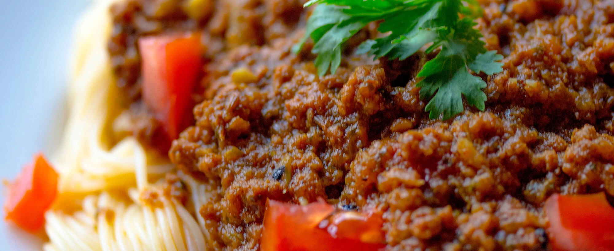 The Key Ingredients to an Authentic Italian Tomato Sauce