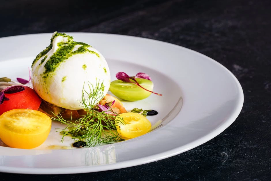 5 Amazing Health Benefits of Mozzarella Cheese